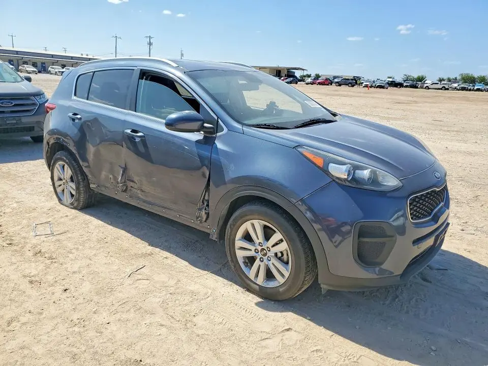 2018 KIA SPORTAGE LX  