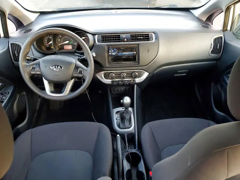 2016 KIA RIO LX  