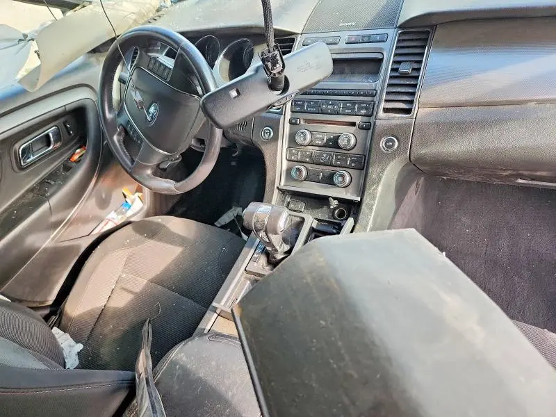 2010 FORD TAURUS SEL  