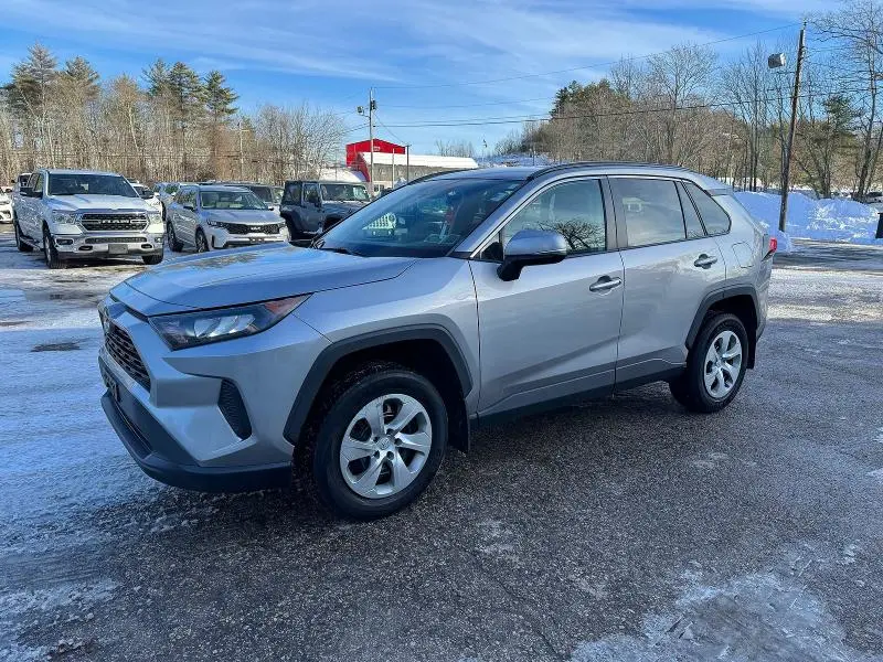 2019 TOYOTA RAV4 LE  