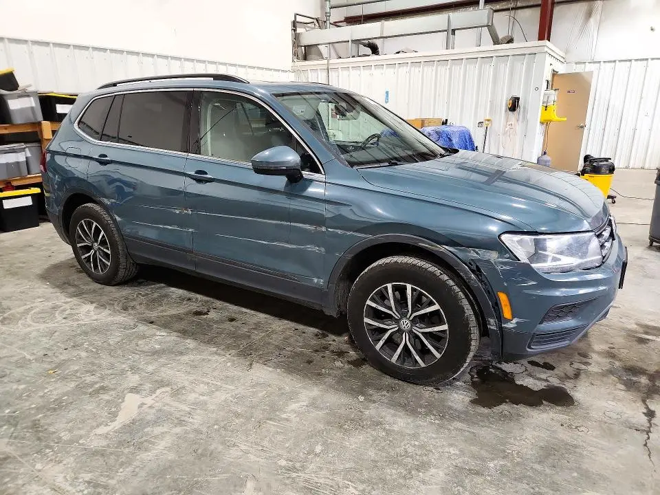 2019 VOLKSWAGEN TIGUAN SE  