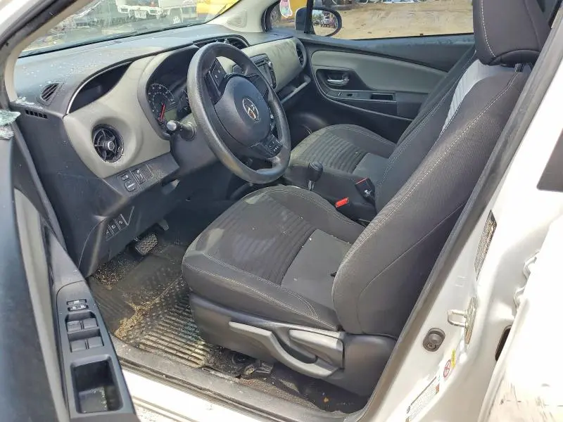 2019 TOYOTA YARIS L  