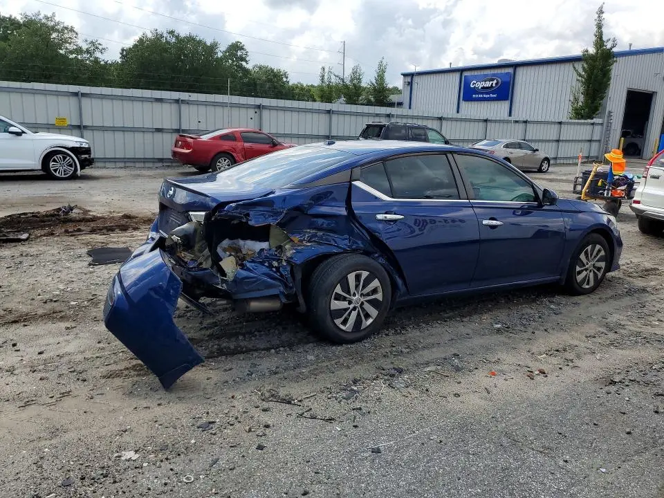 2019 NISSAN ALTIMA S  