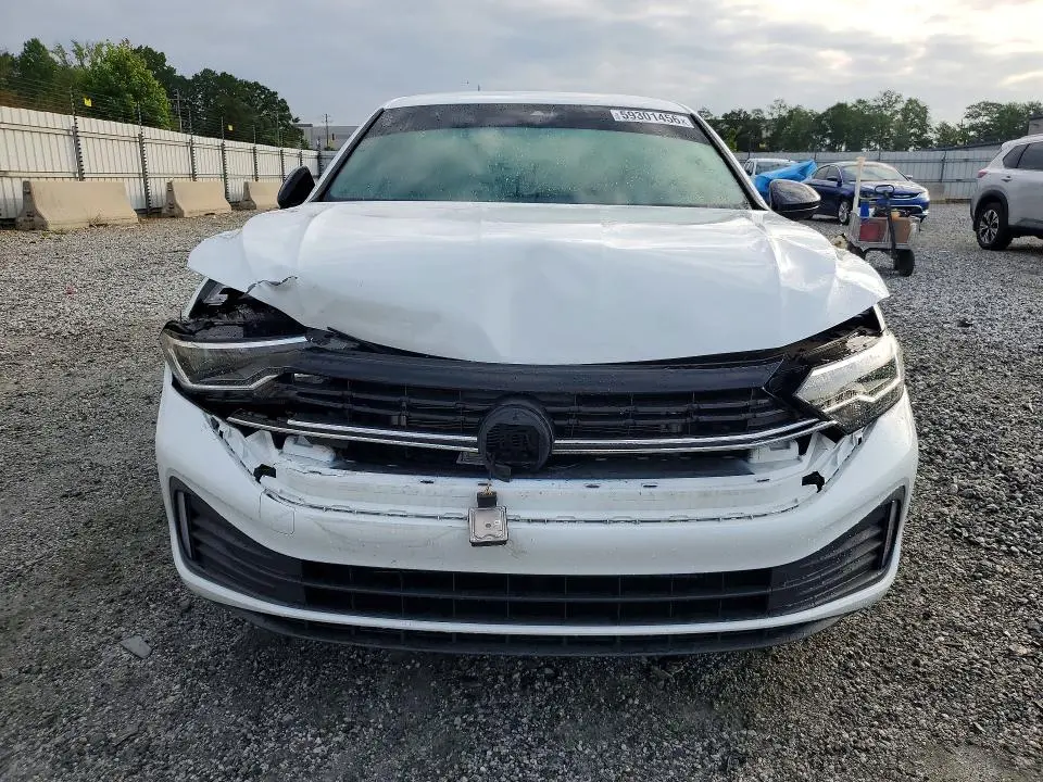2024 VOLKSWAGEN JETTA SPORT  