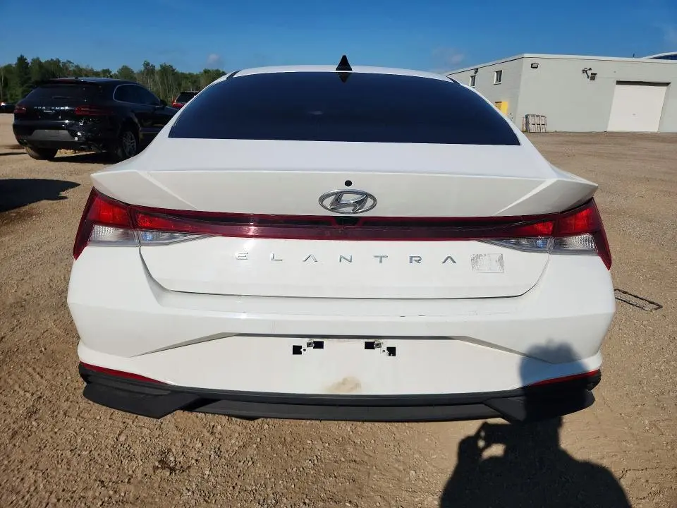2021 HYUNDAI ELANTRA SEL  