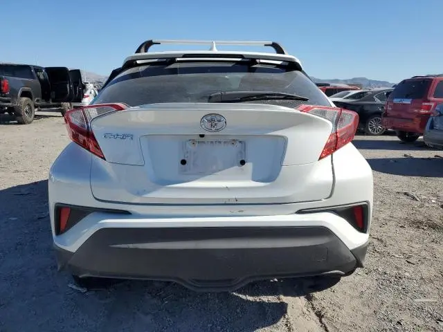 2021 TOYOTA C-HR XLE  