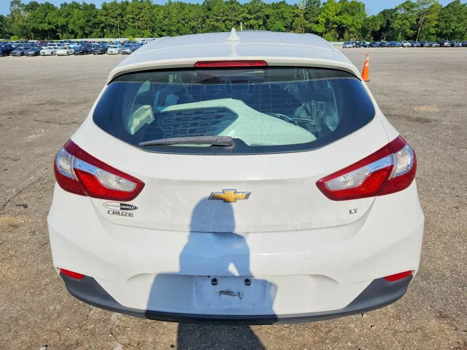 2017 CHEVROLET CRUZE LT  