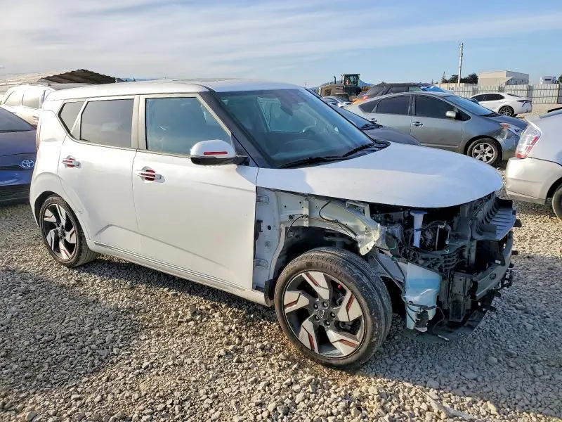 2023 KIA SOUL GT LINE  