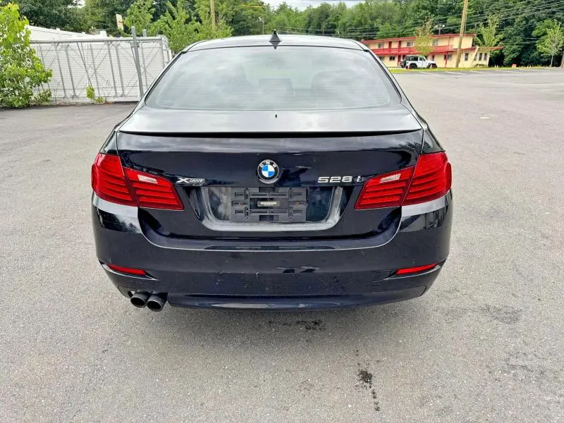 2014 BMW 528 XI  