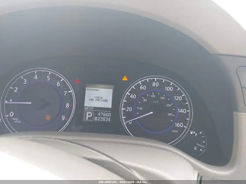 2011 INFINITI G37 JOURNEY