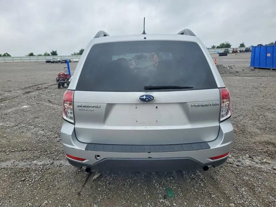2011 SUBARU FORESTER 2.5X PREMIUM  
