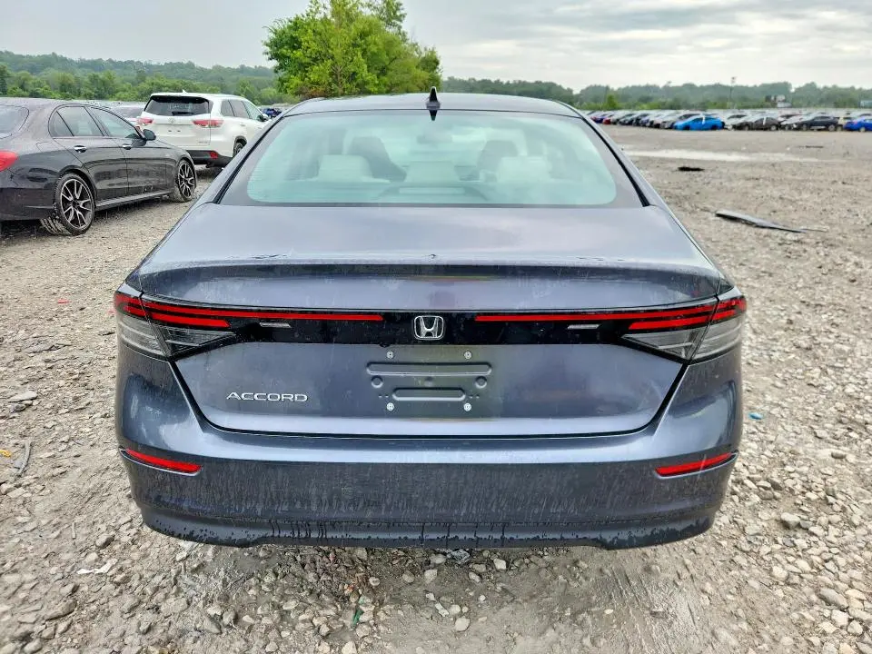 2023 HONDA ACCORD EX  