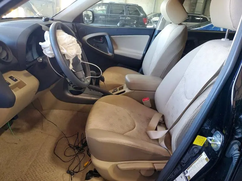 2011 TOYOTA RAV4 BASE  