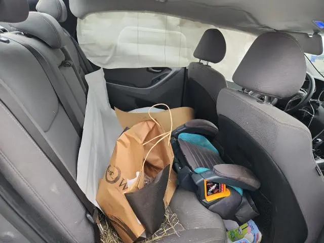 2016 HYUNDAI ELANTRA   