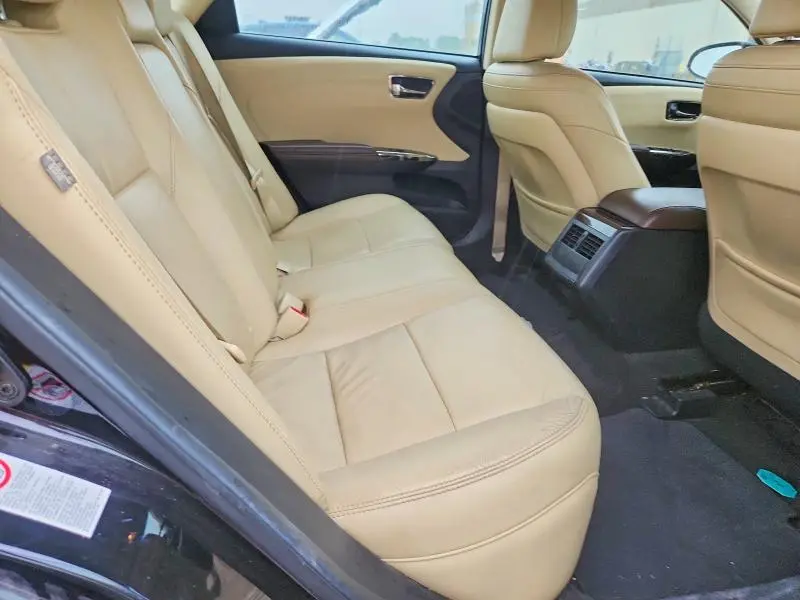 2015 TOYOTA AVALON XLE  