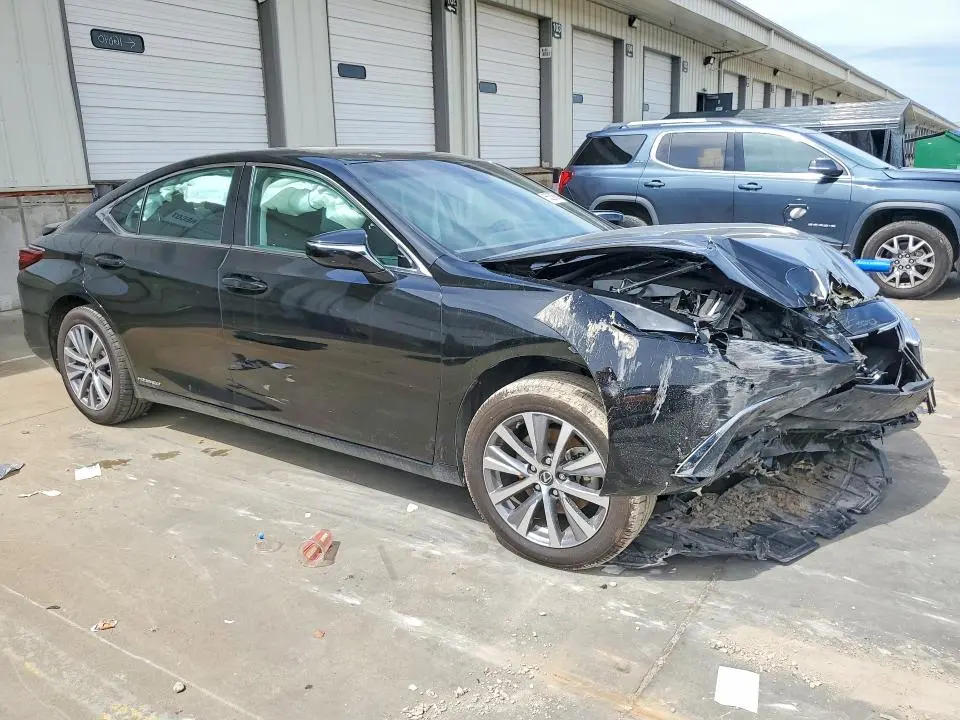 2021 LEXUS ES 300H  