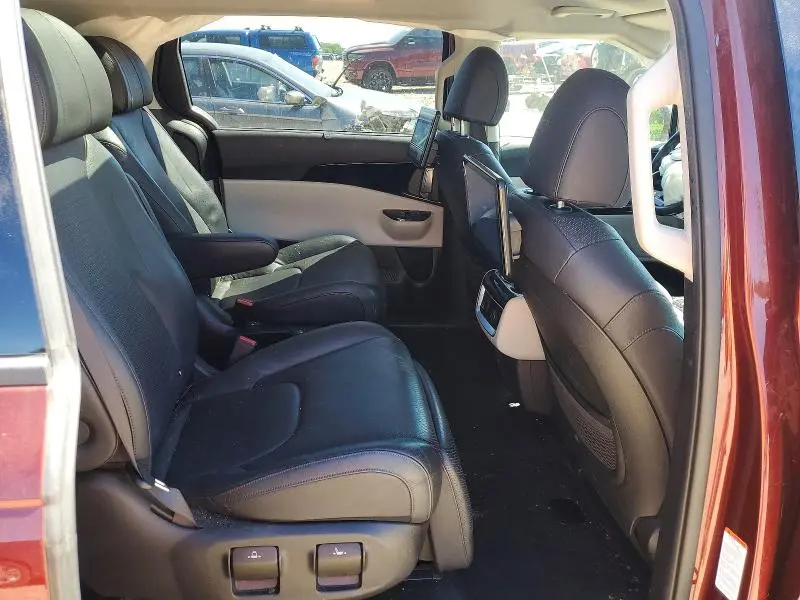 2022 KIA CARNIVAL SX PRESTIGE  