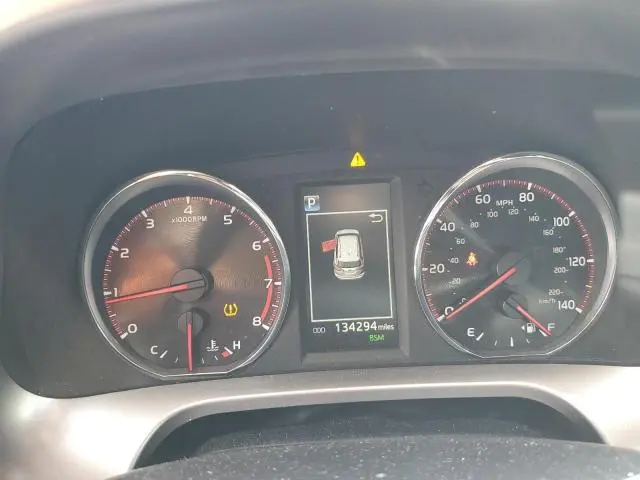 2016 TOYOTA RAV4 SE  