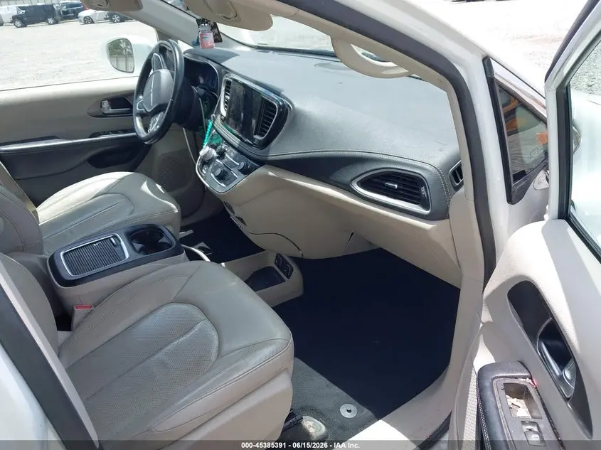 2021 CHRYSLER PACIFICA TOURING L