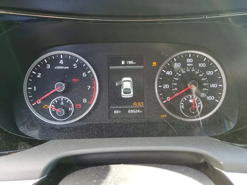 2022 KIA K5 LX  