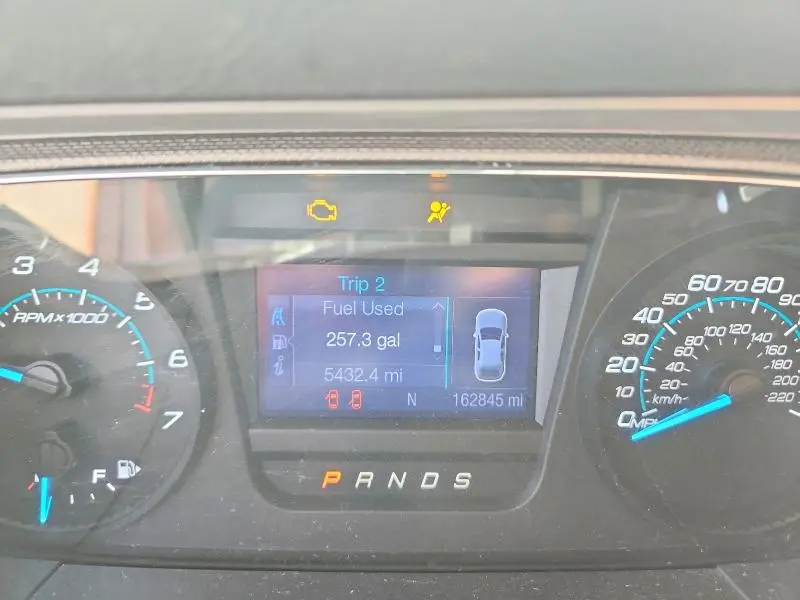 2013 FORD TAURUS SE  