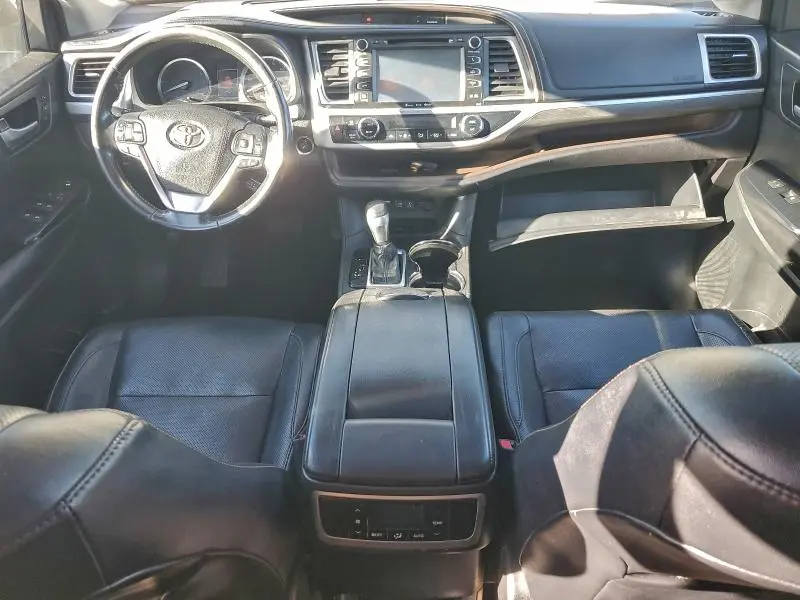 2017 TOYOTA HIGHLANDER LIMITED  