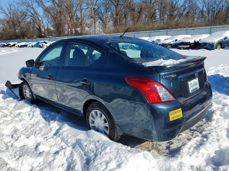 2016 NISSAN VERSA S  