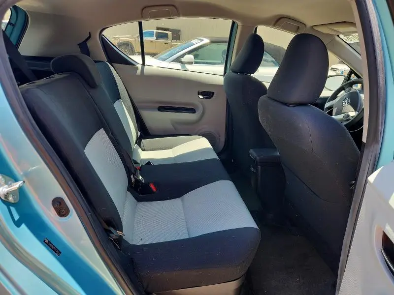2014 TOYOTA PRIUS C THREE  