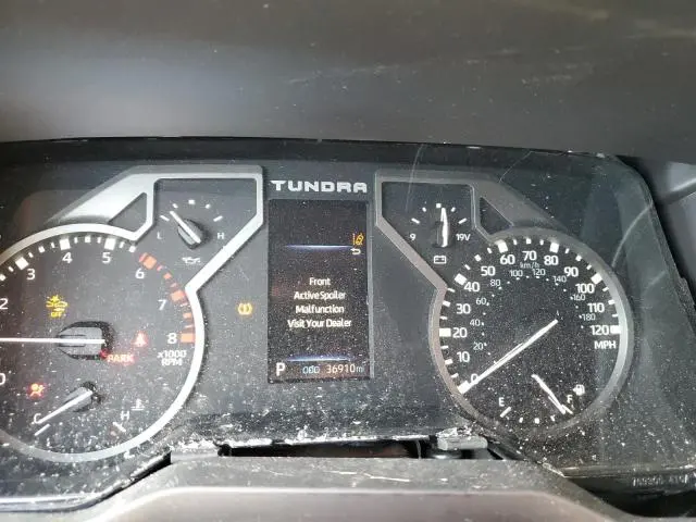 2024 TOYOTA TUNDRA CREWMAX SR  