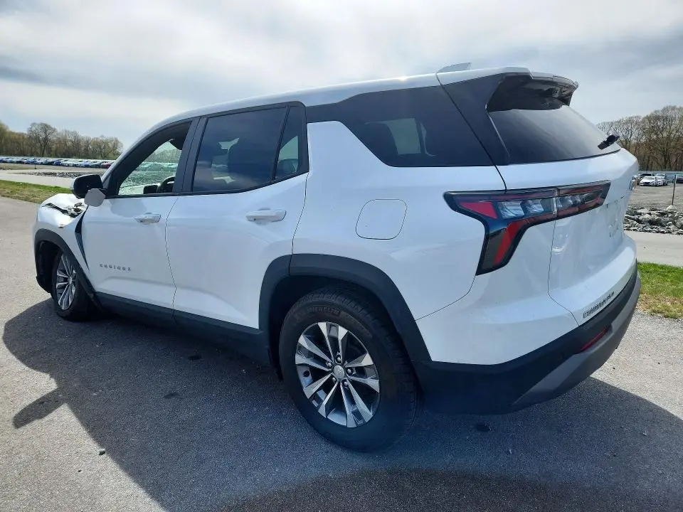 2025 CHEVROLET EQUINOX LT  