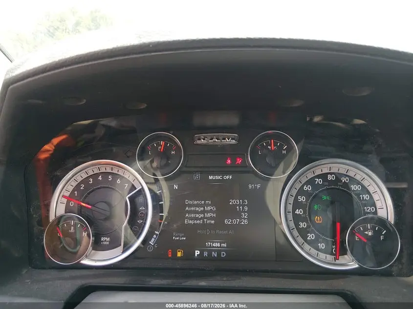 2018 RAM 1500 LARAMIE  4X4 5'7 BOX