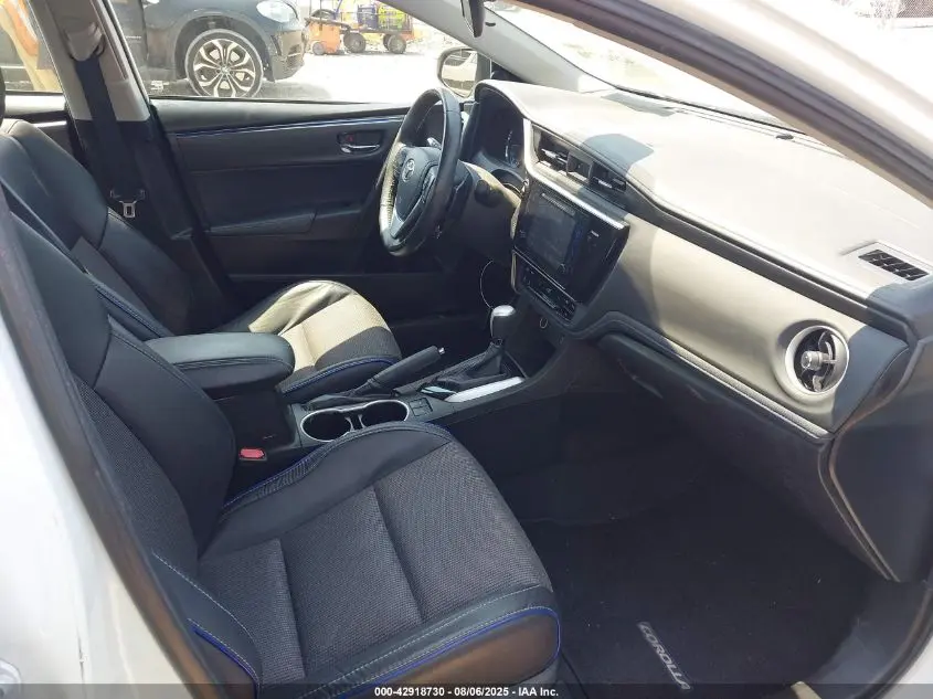 2017 TOYOTA COROLLA SE