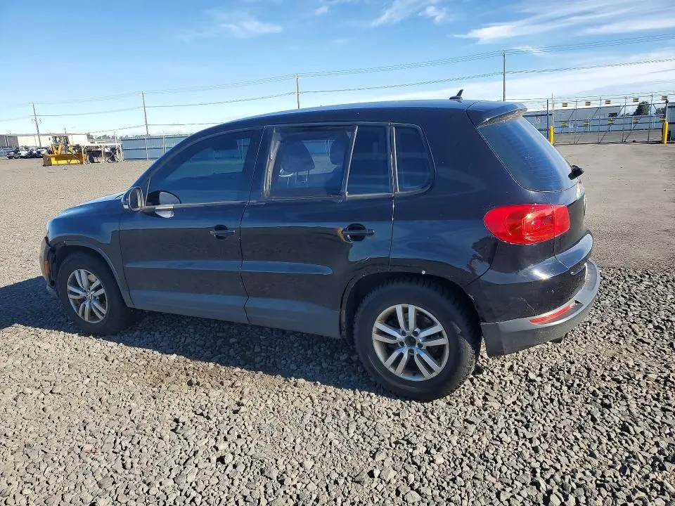 2012 VOLKSWAGEN TIGUAN S  
