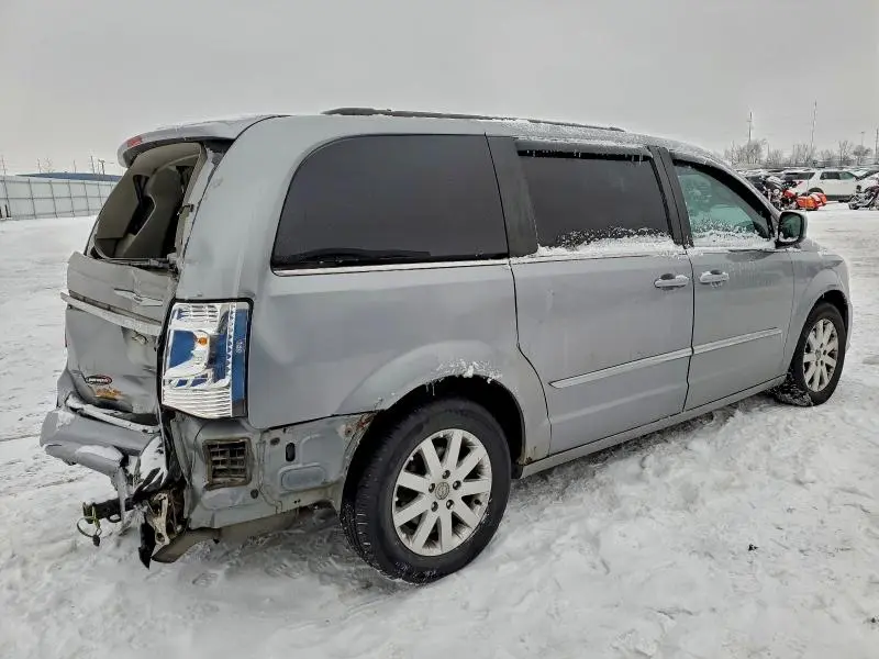 2013 CHRYSLER TOWN & COUNTRY TOURING  
