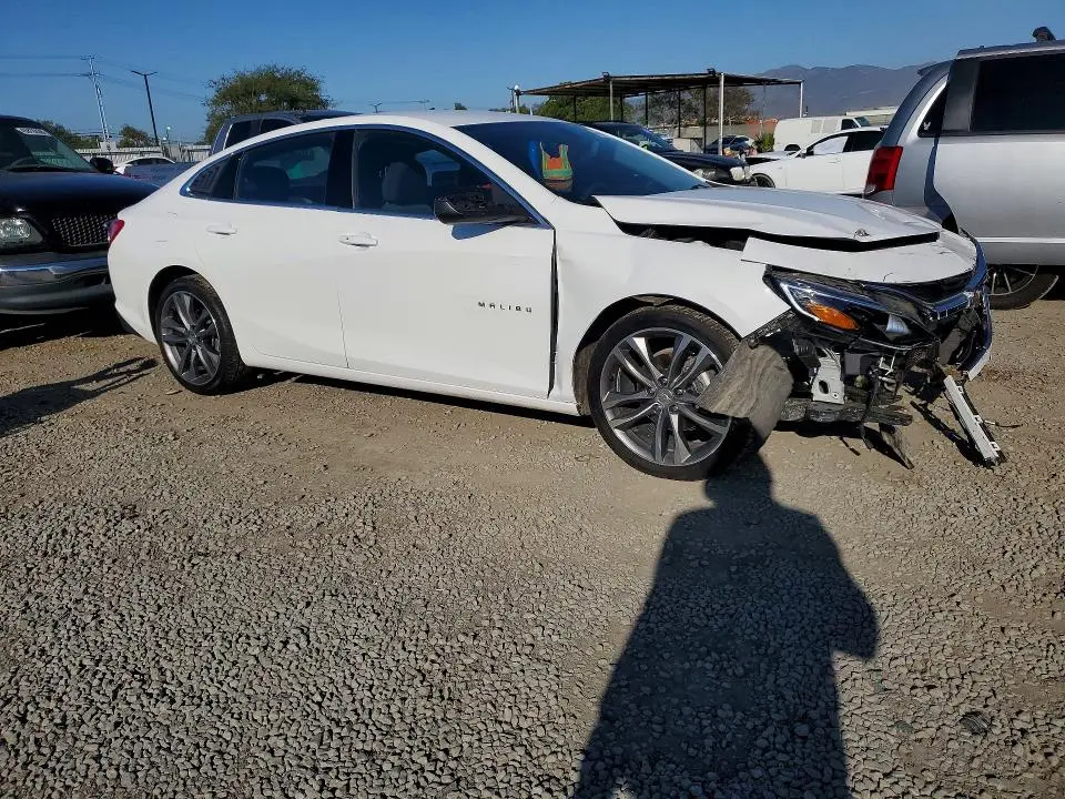 2022 CHEVROLET MALIBU LT  