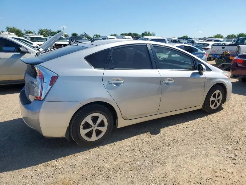 2015 TOYOTA PRIUS   