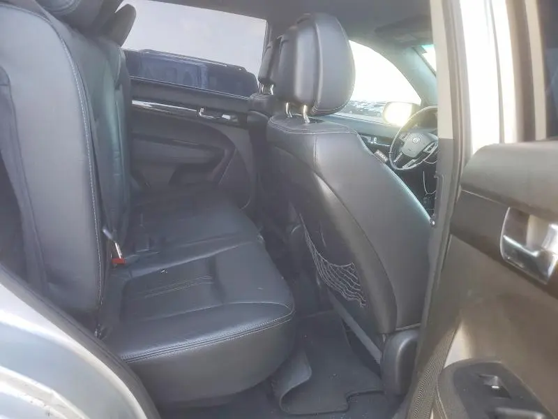 2011 KIA SORENTO EX  