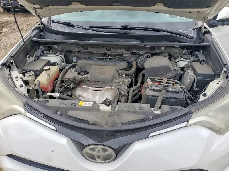 2017 TOYOTA RAV4 XLE  