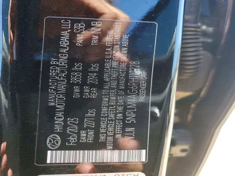 2023 HYUNDAI ELANTRA SEL  