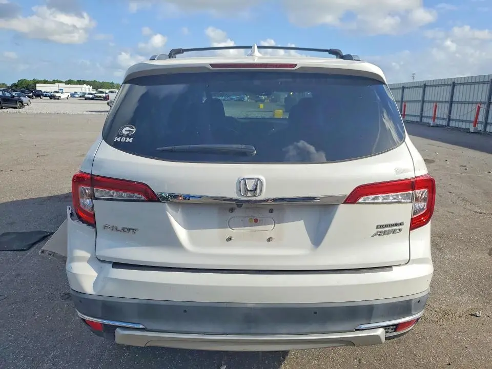 2021 HONDA PILOT TOURING  