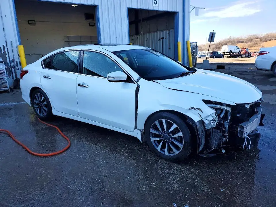 2016 NISSAN ALTIMA 2.5 SV  