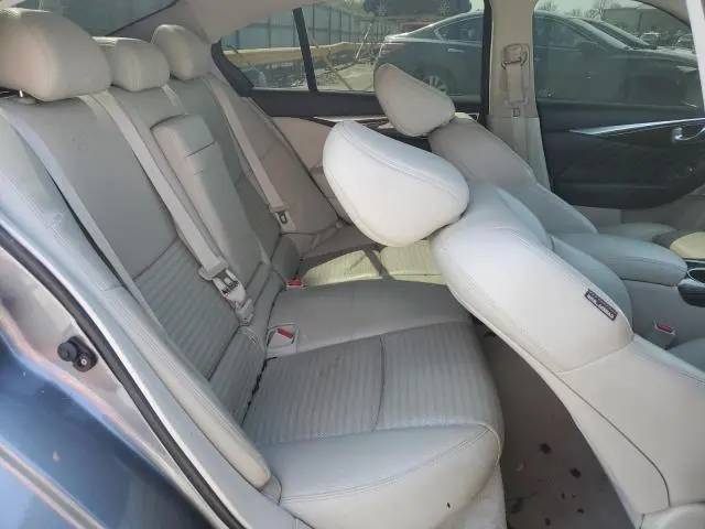 2017 INFINITI Q50 RED SPORT 400