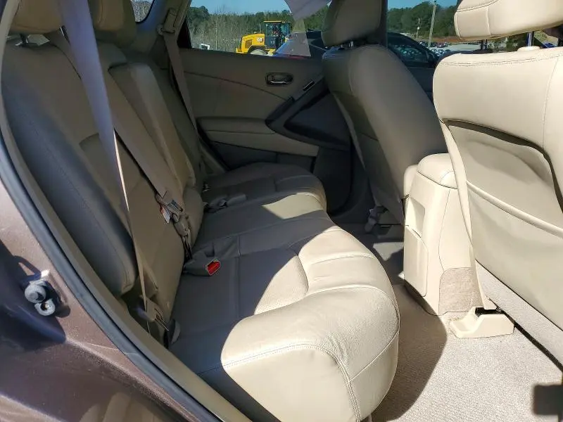 2012 NISSAN MURANO S  