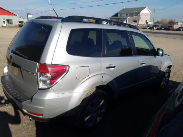 2011 SUBARU FORESTER 2.5X PREMIUM  