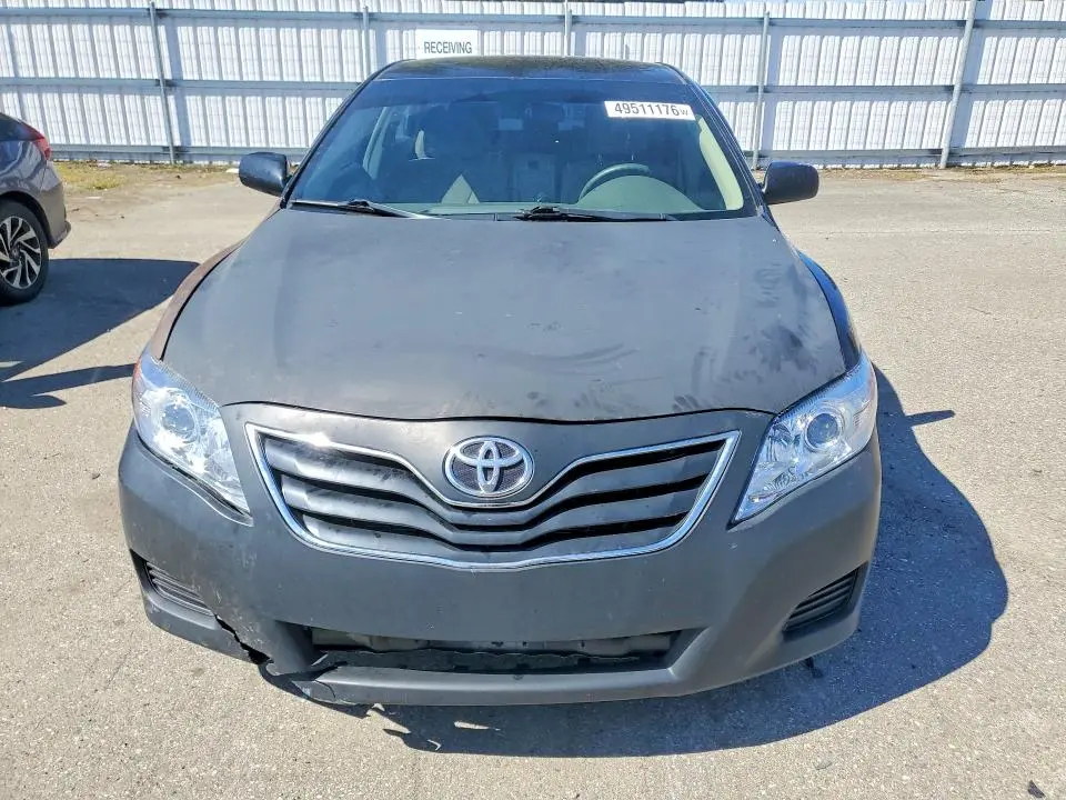 2010 TOYOTA CAMRY LE  