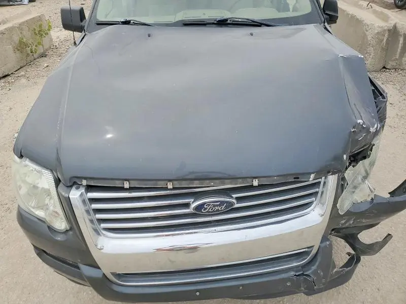 2010 FORD EXPLORER XLT  