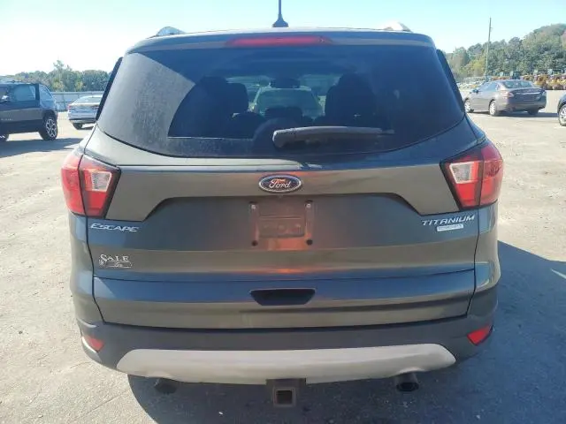 2019 FORD ESCAPE TITANIUM  