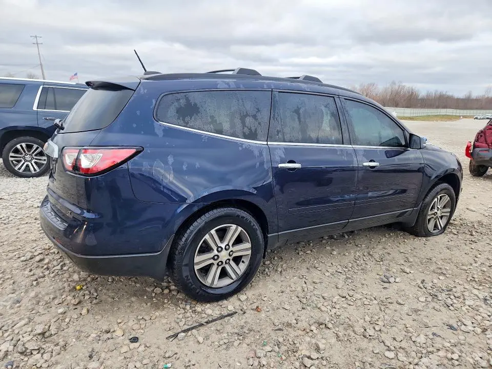 2017 CHEVROLET TRAVERSE LT  