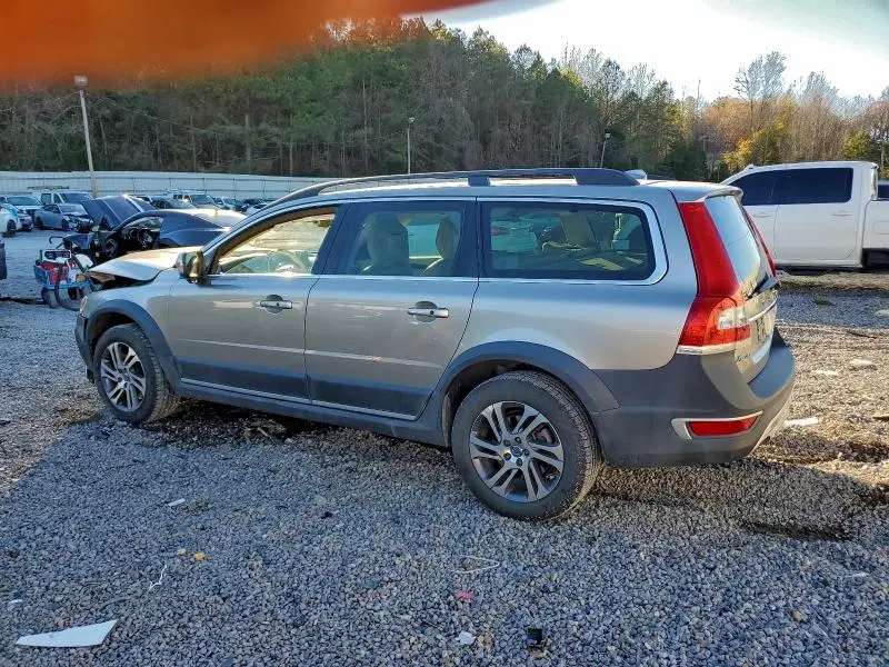2015 VOLVO XC70 T5 PLATINUM  