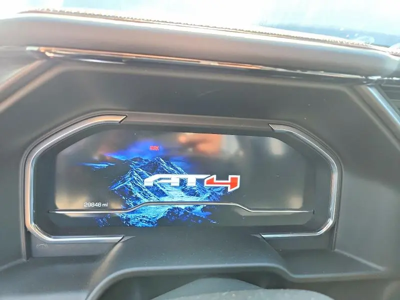 2025 GMC SIERRA K1500 AT4  